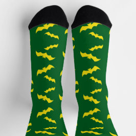 Fliegende gelbe Halloween-Fledermäuse Socken