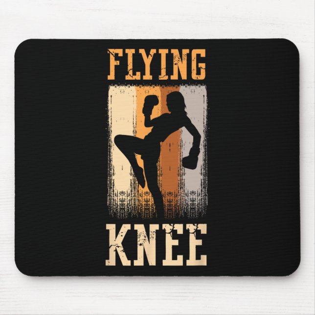 Fliegende Knie-Verteidigung Kick Punch Karate Prof Mousepad (Vorne)
