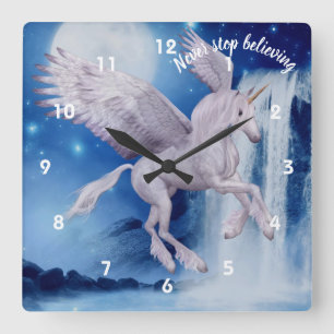 Fliegender Einhornwasserfall glaubt inspirierend Quadratische Wanduhr