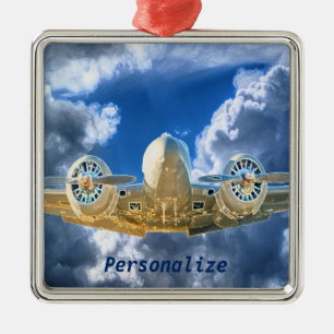 Fliegender hoher Entwurf Beechcraft Modell-18 Silbernes Ornament