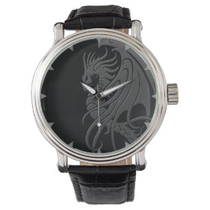 Fliegender Stammes- Drache - Grau auf Schwarzem Armbanduhr