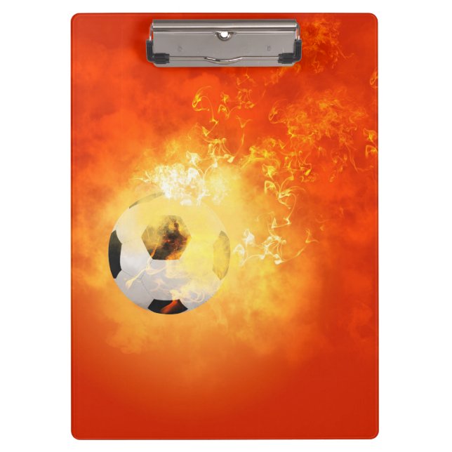 Fliegenfußball mit Flammen Klemmbrett (Vorderseite)