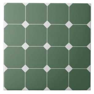 Fliese im viktorianischen Stil mit geometrischem M
