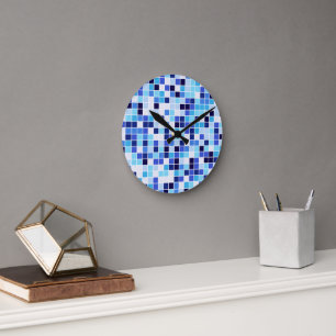 Fliesen, blaue Mosaikfliesen, geometrisches Muster Runde Wanduhr