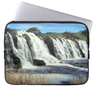 Fließende Gewässer von Hopkins Falls Laptopschutzhülle