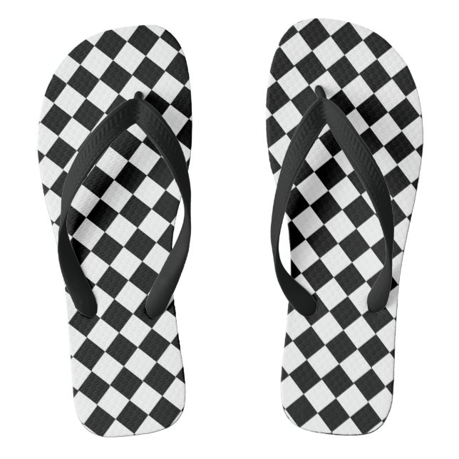 Flip Flops aus schwarzem und weißem Diamantmuster (Fußbett)