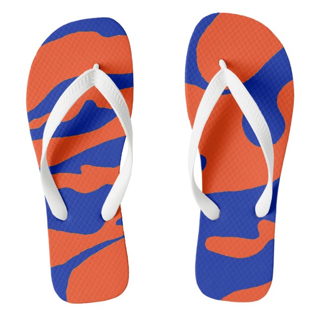 Flip Flops der blauen und orangen Camouflage (Fußbett)