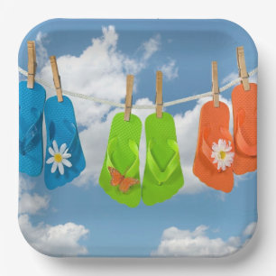 Flip-Flops in der Clothesline Pappteller