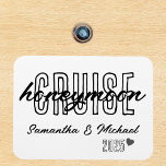 Flitterwochen Schifffahrt Elegante Einfach und ind Magnet<br><div class="desc">Dieses Design kann in dem Bereich personalisiert werden, der durch das Ändern des Fotos und/oder Textes zur Verfügung gestellt wird. Sie können auch angepasst werden, indem Sie auf Vorlage personalisieren klicken und dann auf die Schaltfläche klicken, um weitere Optionen anzupassen, um die Hintergrundfarbe zu löschen oder zu ändern, Text hinzuzufügen,...</div>
