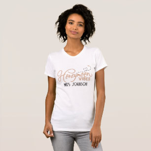 Flitterwochen Stimmung Liebe Herz und Flugzeug T-Shirt