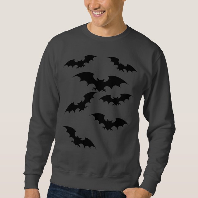 Flock of Flying Bats Trendy Halloween Sweatshirt (Vorderseite)