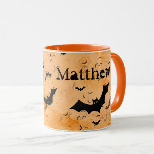 Flock von Halloween-Fledermäusen, dein Name auf O Tasse