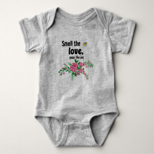 Flora und Schmetterlinge Baby Strampler