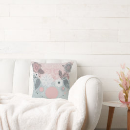 Floral and Leaf Design in Lace style Kissen