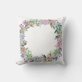 Floral Berries Wreath Kissen