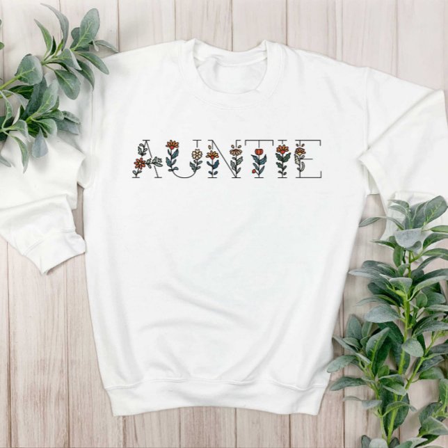 Floral Boho Minimal Auntie Sweatshirt (Von Creator hochgeladen)