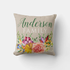 Floral Bouquet mit Familienname Kissen