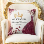 Floral Burgundy Princess Quinceanera Birthday Kissen<br><div class="desc">Das Birthday Throw Kissen aus dem Blumenburgund, Prinzessin Quinceañera, verleiht Ihrer Feier eine Touch der Eleganz. Dieses Kissen mit seinem bräunlichen Hintergrund und zarten Blumenakzenten ergänzt perfekt ein Prinzessin-Thema Quinceñera. Personalisiert mit Ihren Namen oder Veranstaltungsdetails, ist es ein schöner Sake, der jeden Sitzbereich oder Dekor verbessert. Dieses Kissen aus weichem,...</div>