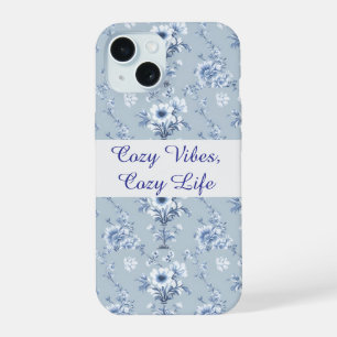 Floral Chinoiserie Blue Toile mit benutzerdefinier iPhone 15 Hülle