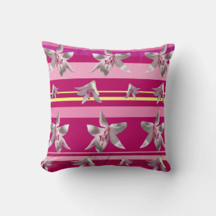 Floral Dream Throw Cushion Kissen