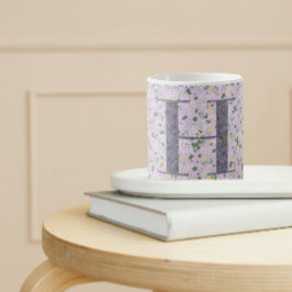 Floral Elegant Klasse Monogram H lilac mit einer P Kaffeetasse