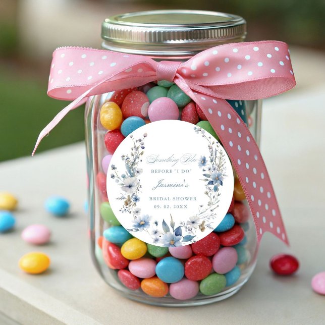 Floral Etwas Blau bevor ich Brautparty mache Runder Aufkleber (Von Creator hochgeladen)