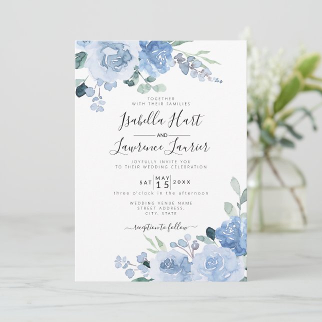Floral Light Dusty Blue Botanical Wedding Einladung (Stehend Vorderseite)