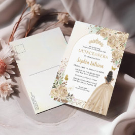 Floral Light Gold Princess Birthday Quinceanera Einladungspostkarte