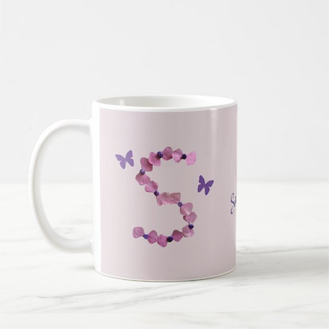 Floral mit Schmetterlingen Handmade Letter S Monog Tasse (Links)