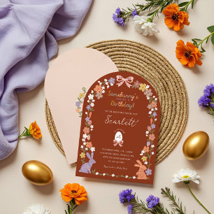 Floral Ostern Sonnige sonnen haben einen Geburtsta Einladung