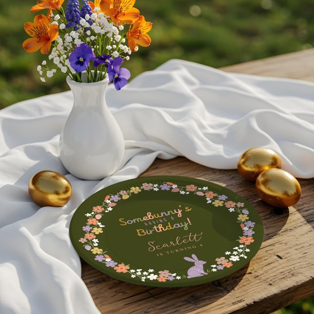 Floral Ostern Sonnige sonnen haben einen Geburtsta Pappteller (Floral Easter Bunny Somebunny’s Having a Birthday Paper Plates)