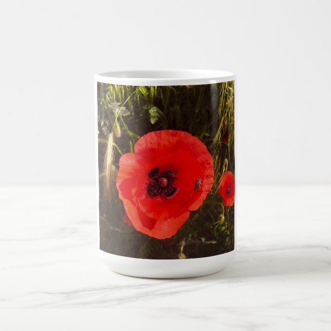 Floral Poppy Dream – Botanical Fantasy Meadow Kaffeetasse (Mittel)