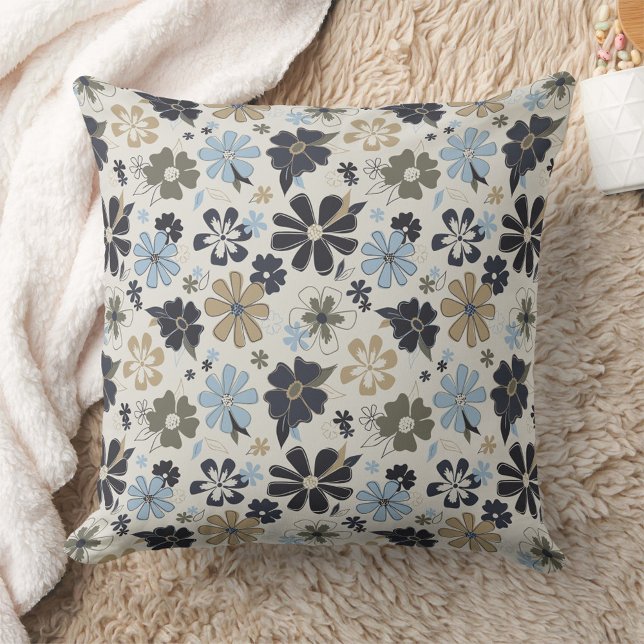 Floral Retro Blue Tan Muster Kissen (Floral Retro Blue Tan Pattern from Studio Posies.)