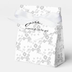Floral Spray Style 1-BRIDAL-WHITE-FAVOR BOXES, Zel Geschenkschachtel