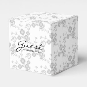 Floral Spray Style 1-BRIDAL-WHITE-SQ FAVOR BOXES Geschenkschachtel