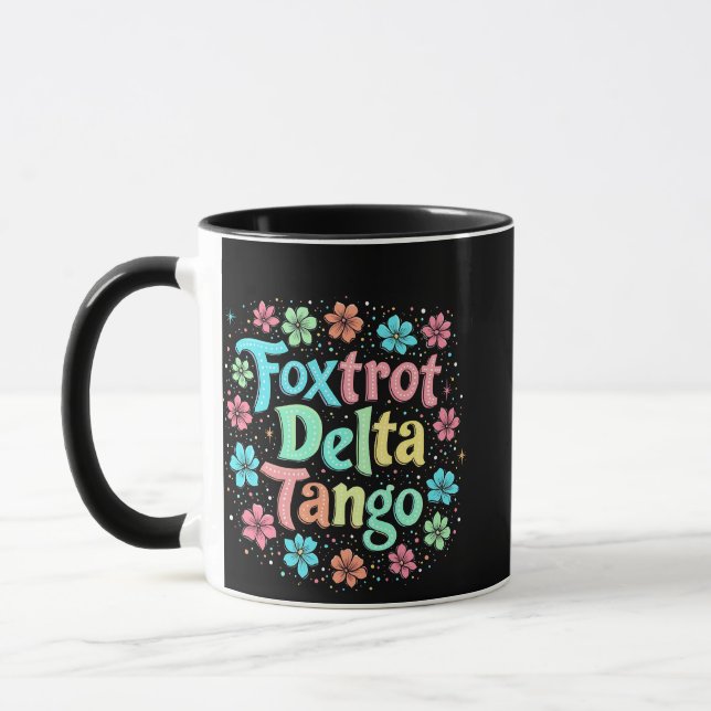 Floral Subtle Anti Trump 8647 Anti Maga Tasse (Links)
