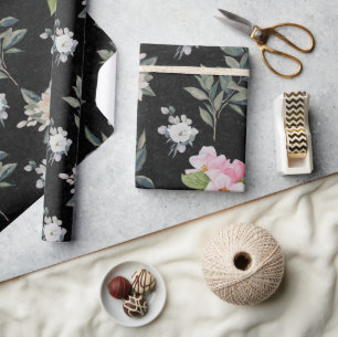 Floral Whispers: Ein schwarzes Tapestry der Natur Geschenkpapier