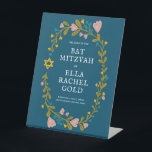 Floral Wreath Bat Mitzvah Handgezeichnet Custom We Sockelschild<br><div class="desc">Perfektes Zeichen, um eine Bar mitzvah, Fledermausmitzvah oder andere jüdische Feier zu verkünden! Handgemachte Kunst für Sie! Vollständig anpassbar! Klicken Sie auf "Personalisieren" oben, um den Text zu bearbeiten. Klicken Sie auf "Bearbeiten mit dem Designwerkzeug", um die Schriftart, Farben und Einstellungen anzupassen. VIELEN DANK FÜR DIE UNTERSTÜTZUNG UNABHÄNGIGER KÜNSTLER! Alle...</div>