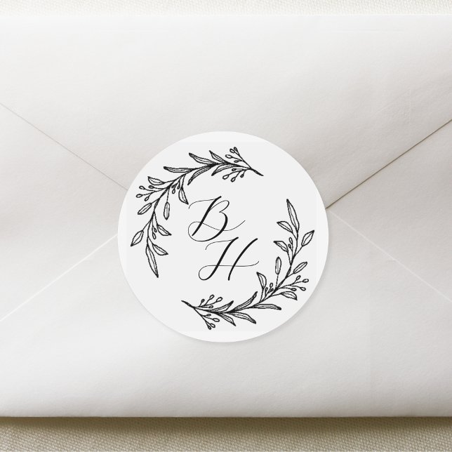 Floral Wreath Wedding Initial Monogram Runder Aufkleber (Von Creator hochgeladen)