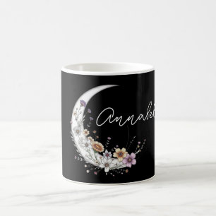 Florale Mondsichel mit personalisiertem Namen auf Kaffeetasse