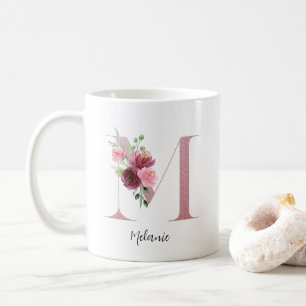 Florales Anfangs-M Bordeaux-Rosen Editierbarer Nam Kaffeetasse