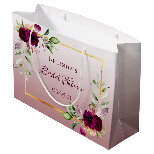 Florals burgundy Cinnamon Rose Brautparty Große Geschenktüte (Rückseite Schrägansicht)