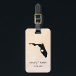 Florida-Karten-Hochzeits-Gepäckanhänger, der Name Gepäckanhänger<br><div class="desc">Diese Staatsgepäckumbauten machen die perfekten Hochzeitsgeschenkumbauten oder die willkommenen Taschenumbauten.  Krawatte es zu Ihrem Geschenk anstelle eines typischen Papiergeschenkumbaus und sie können ihn für Monate und Jahre zu gekommen benutzen. Umbauten haben einen Pfirsichaprikosen-Aquarellhintergrund. Um das Herz am Hochzeitsstandort zu setzen,  verwenden Sie "besonders anfertigen weiter" Wahl.</div>
