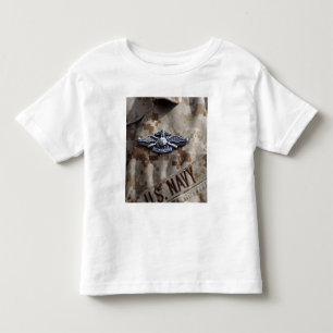 Flotten-Marinekraft-Kriegsführungsgerät-Button Kleinkind T-shirt