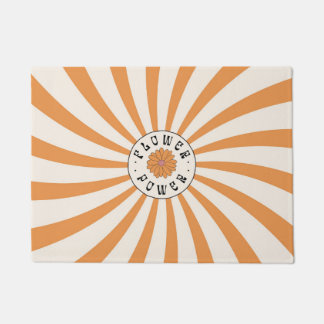 Flower Power mit psychedelischen orangen Strahlen Fußmatte