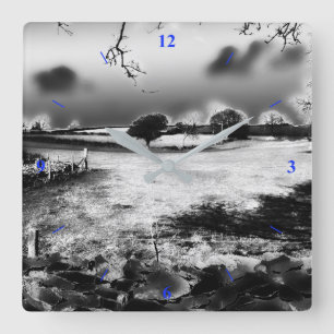 Flucht durch Mondlicht Quadratische Wanduhr