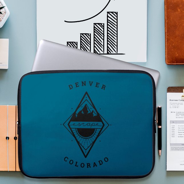 Flucht in die Berge Laptop Sleeve Blau (Von Creator hochgeladen)