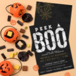 Flüchtige Blick a Boo Kids Halloween Geburtstagslä Einladung<br><div class="desc">Werfen Sie eine lustige niedliche Feier mit dieser "Flüchtige Blick a Boo" Halloween-Einladung für Kinder! Mit spielerischen Geisterbriefen, Spinnennetzen und feinem, modernem Text auf schwarzem Hintergrund eignet sich diese Einladung hervorragend für Kostümbildnerinnen und Party und Geburtstage im Oktober. Personalisieren Sie Ihre Daten mit dem Namen, dem Alter, den Veranstaltungsdetails und...</div>