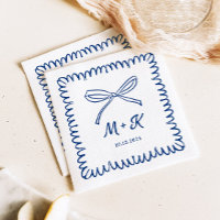 Flüchtiger handgezogener, scharfer Bugbogen Napkin