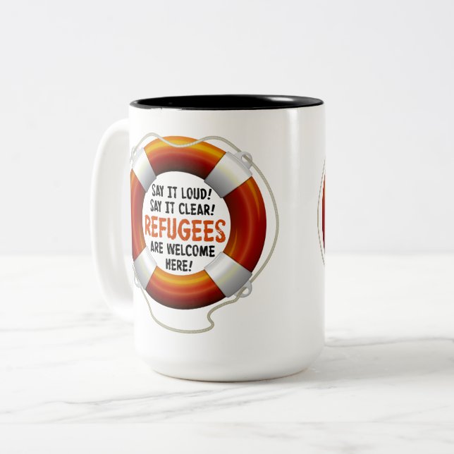 Flüchtlinge begrüßen große Tasse (Vorderseite Links)